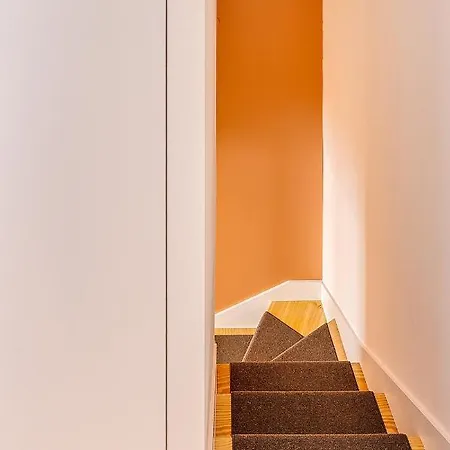Apartment Hopstays Tiles 2 - Center Duplex