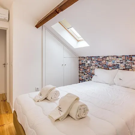 Hopstays Tiles 2 - Center Duplex Appartement *
