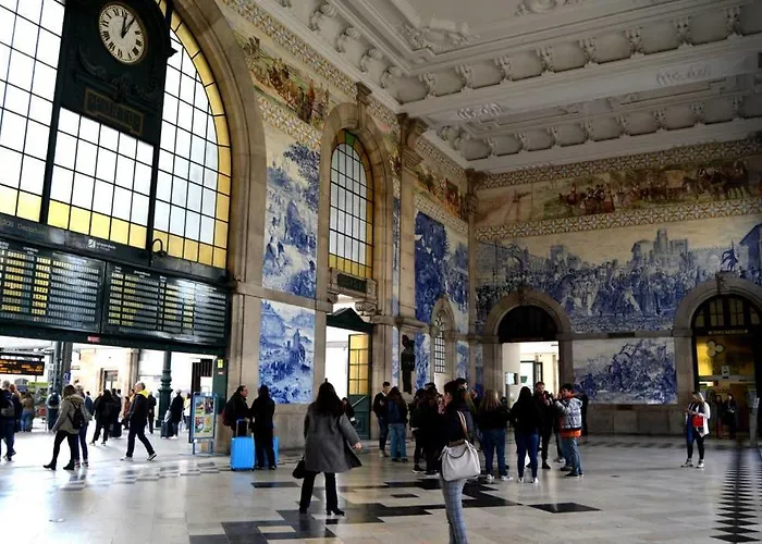 Hopstays Tiles 2 - Center Duplex شقة