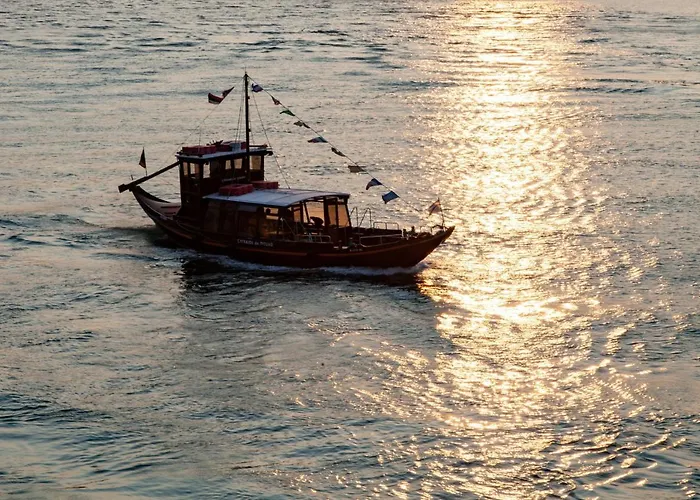 Hopstays Tiles 2 - Center Duplex *